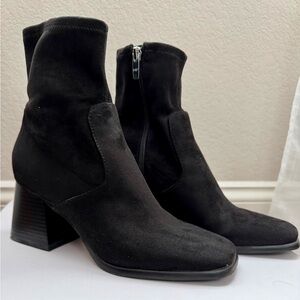 Marc Fisher Women's Rodana Ankle Boot Black Suede Size 7 M